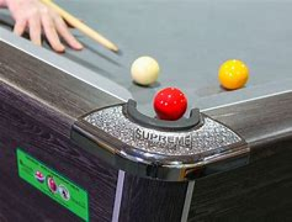 Rustic Finish Freeplay Winner UK 8 Ball Pool Table 6ft (182cm)